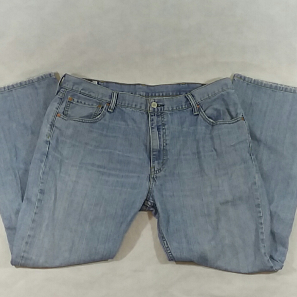 Levi's 527